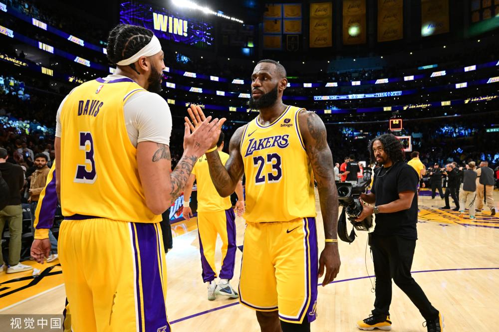 舍弗勒在攻 舍弗勒在攻