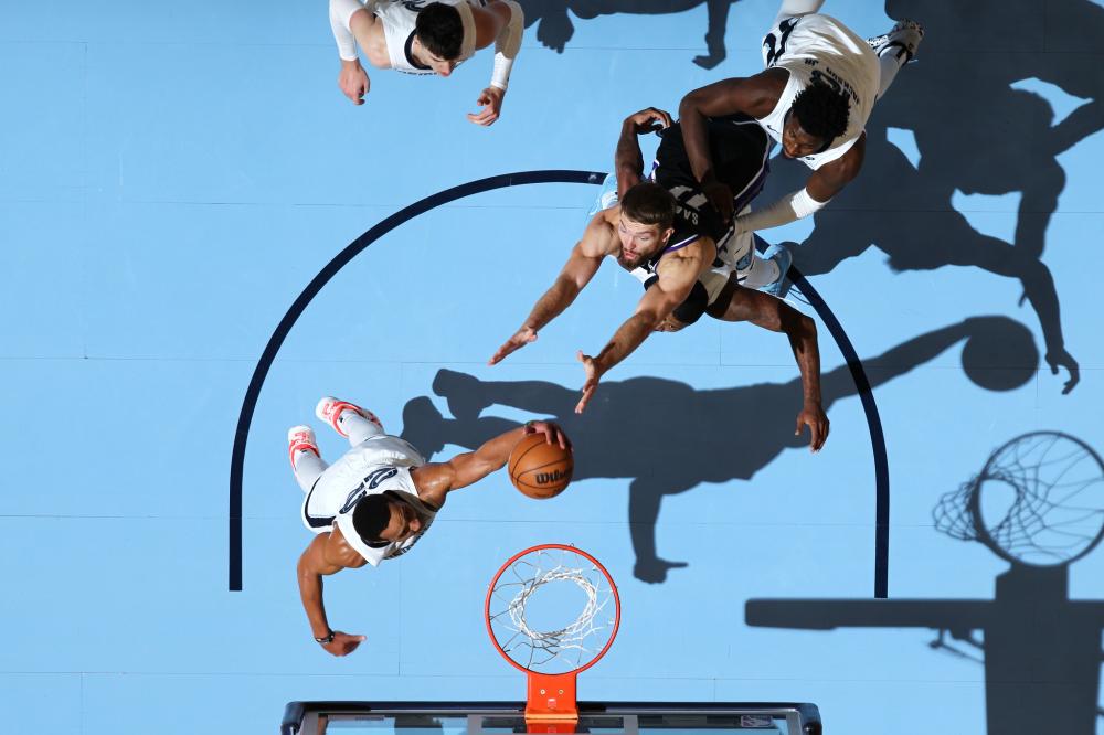 高开低走 高开低走