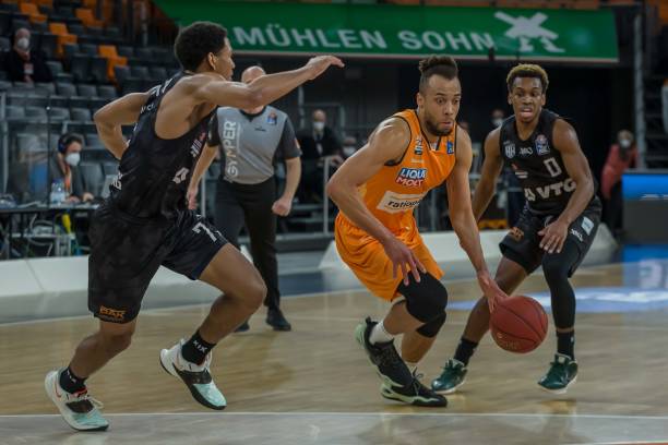 继续发光发 继续发光发